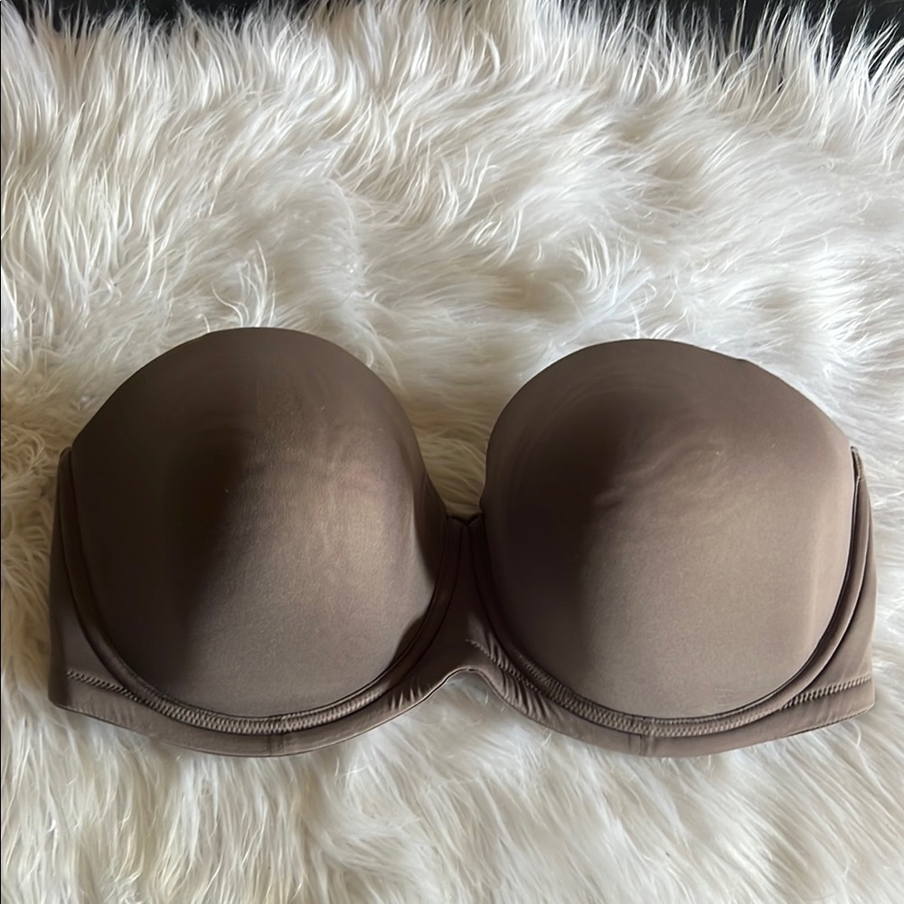 Wacoal gray pewter strapless bra 42DDD